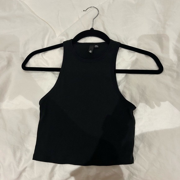 high neck crop top - Picture 1 of 3